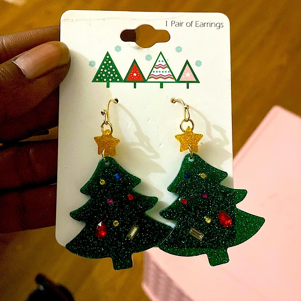 💥NEW ITEM 💥 Christmas Tree Earrings
